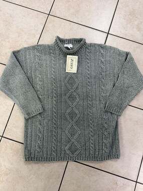 Vintage Jenny Gray Chenille Cable Knit Mock Neck Sweater